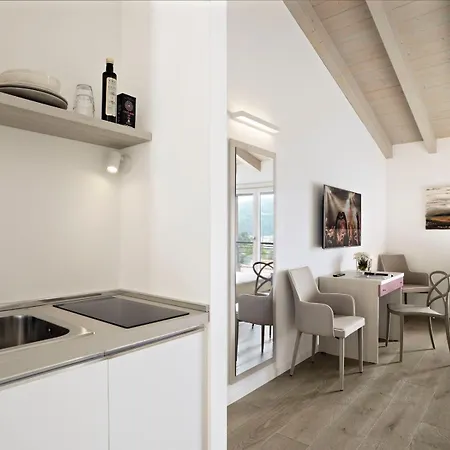 Caffe Maya Hotel apartamentowy Maslianico
