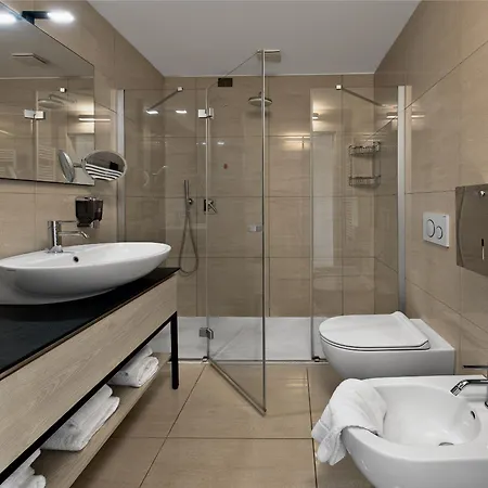 Caffe Maya Apart-hotel 4*