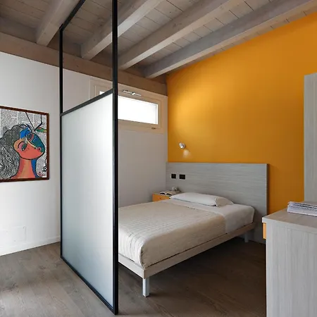 Caffe Maya شقة فندقية مازلِيانيكو