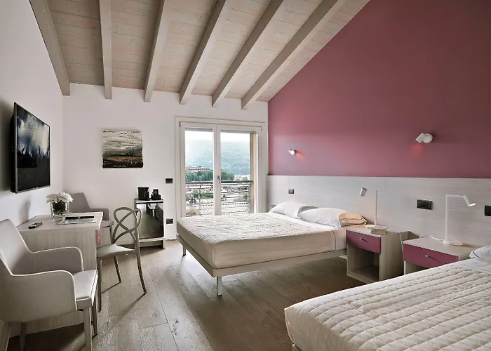 Caffe Maya Aparthotel